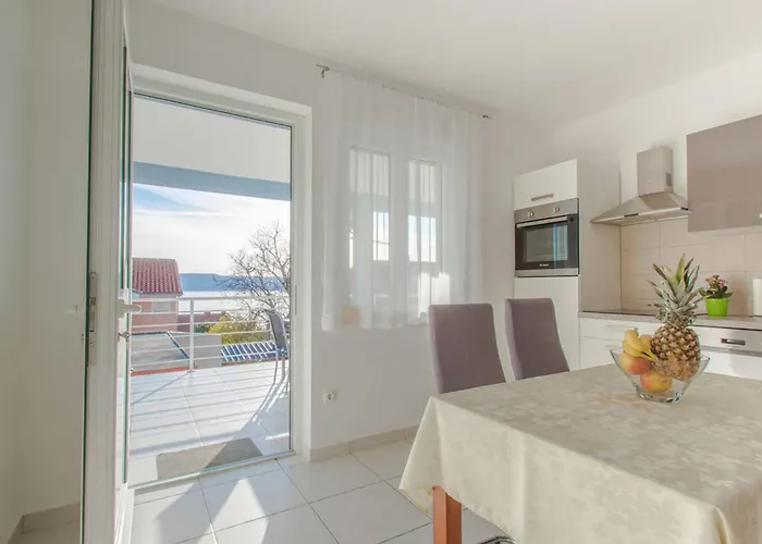 Amazing In * Novi Vinodolski